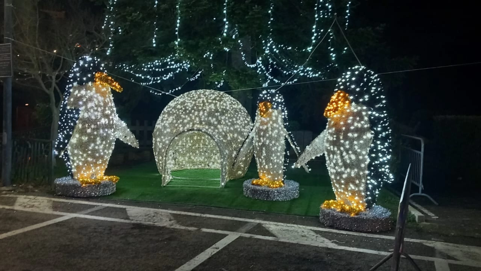 Colli a Volturno: si accende il paese delle luci….natalizie. Uno spettacolo affascinante a partire dalla serata odierna.